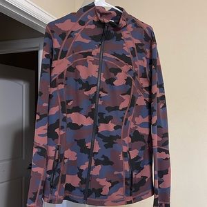 Lululemon define jacket size 20